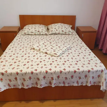 Apartament Mariuca *